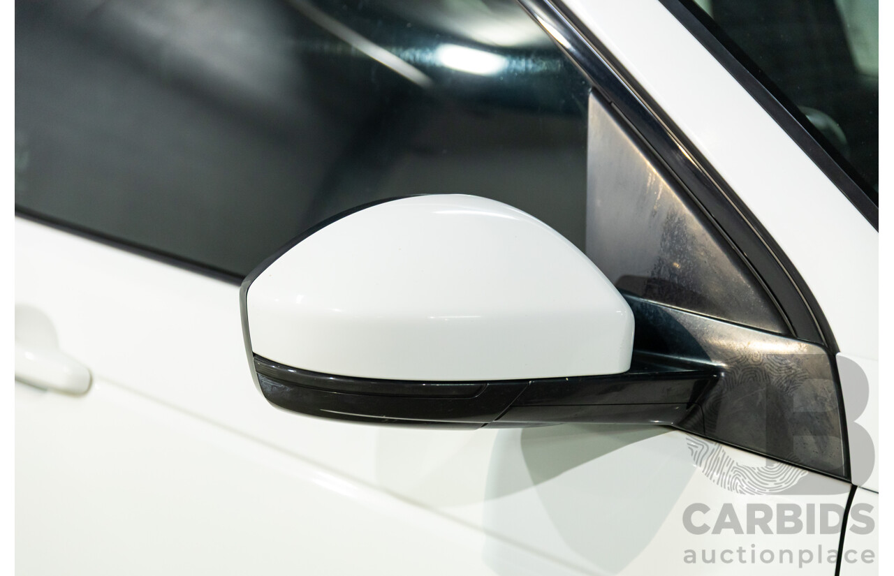 01/2018 Land Rover Discovery Sport Td4 HSE (132kW AWD) L550 MY18 4d Wagon Fuji White Turbo Diesel 2.0L - 7 Seater