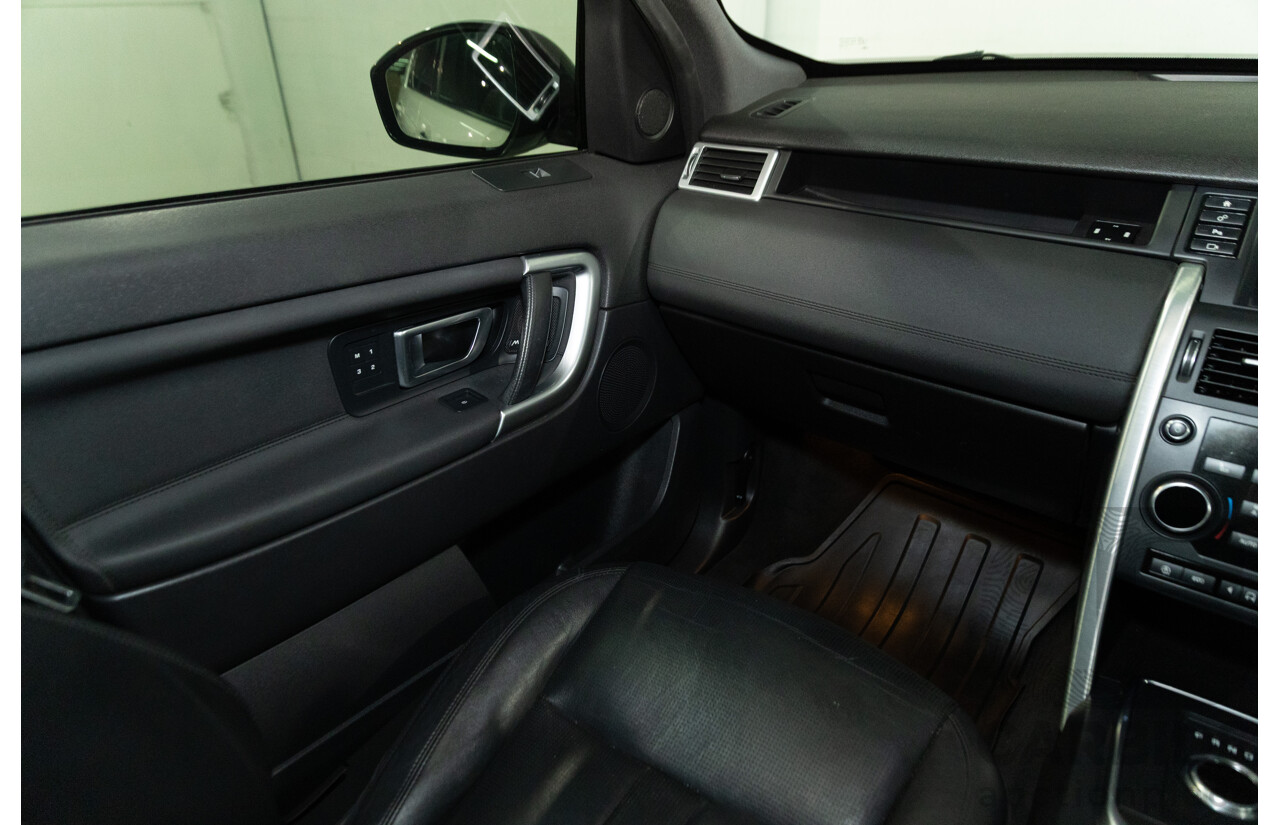 01/2018 Land Rover Discovery Sport Td4 HSE (132kW AWD) L550 MY18 4d Wagon Fuji White Turbo Diesel 2.0L - 7 Seater