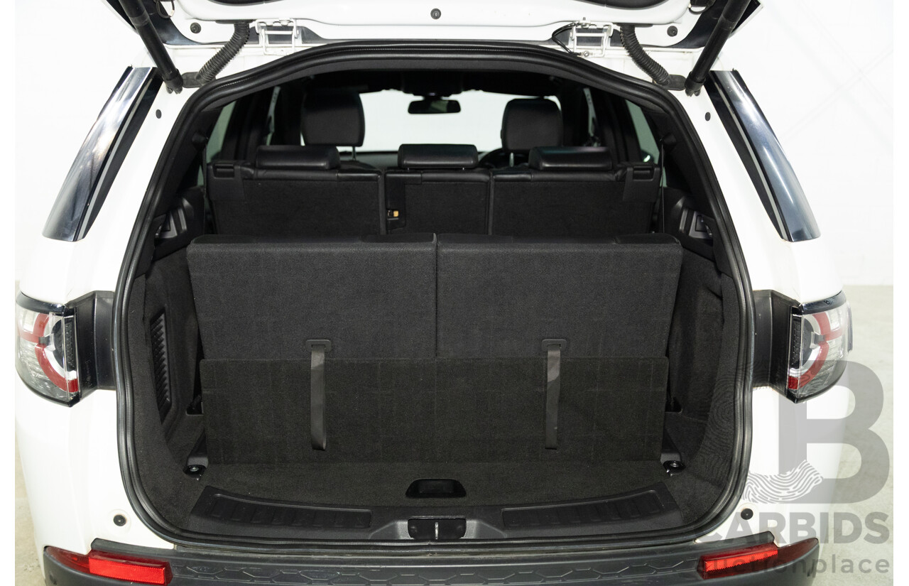 01/2018 Land Rover Discovery Sport Td4 HSE (132kW AWD) L550 MY18 4d Wagon Fuji White Turbo Diesel 2.0L - 7 Seater