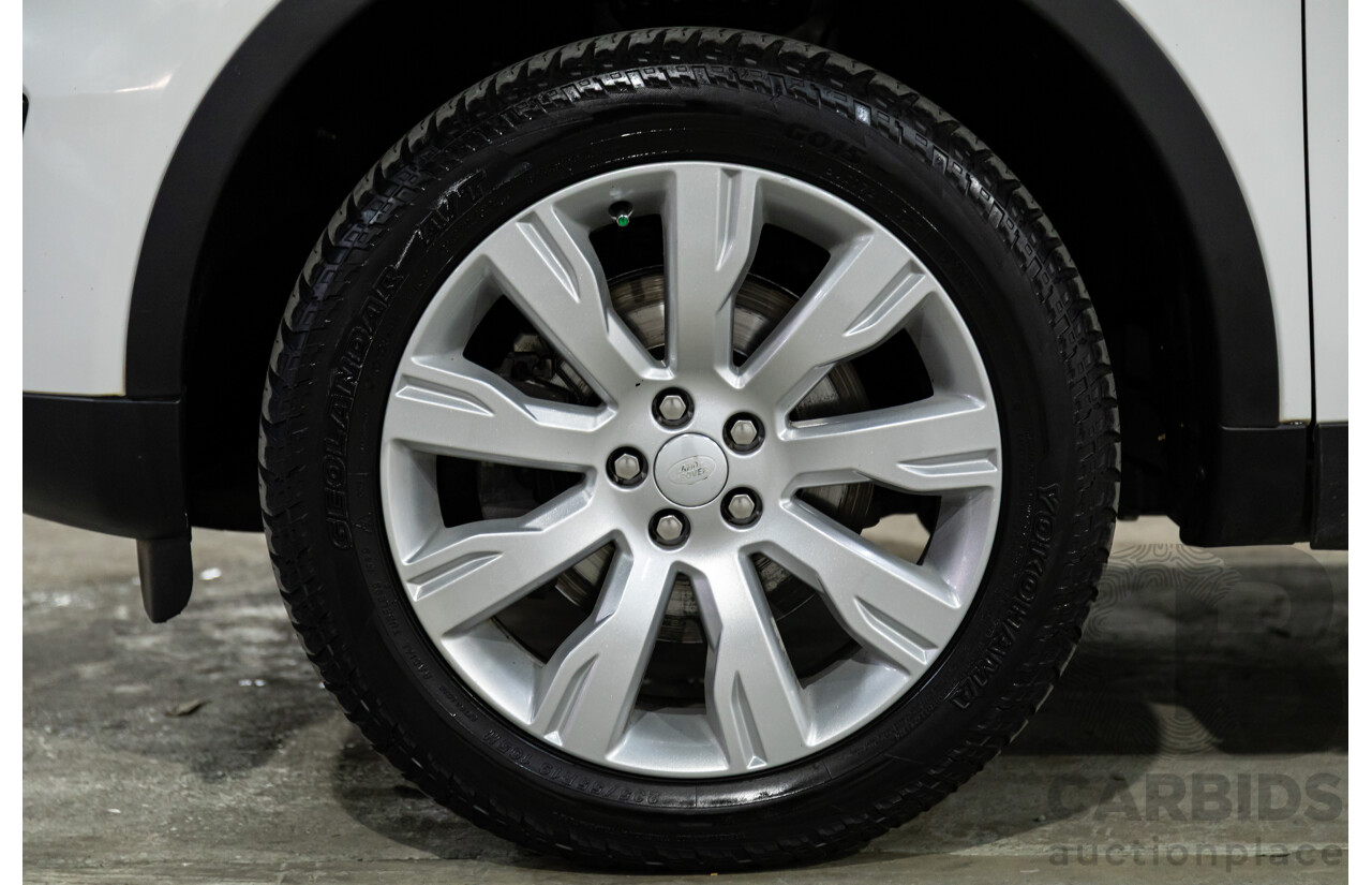 01/2018 Land Rover Discovery Sport Td4 HSE (132kW AWD) L550 MY18 4d Wagon Fuji White Turbo Diesel 2.0L - 7 Seater