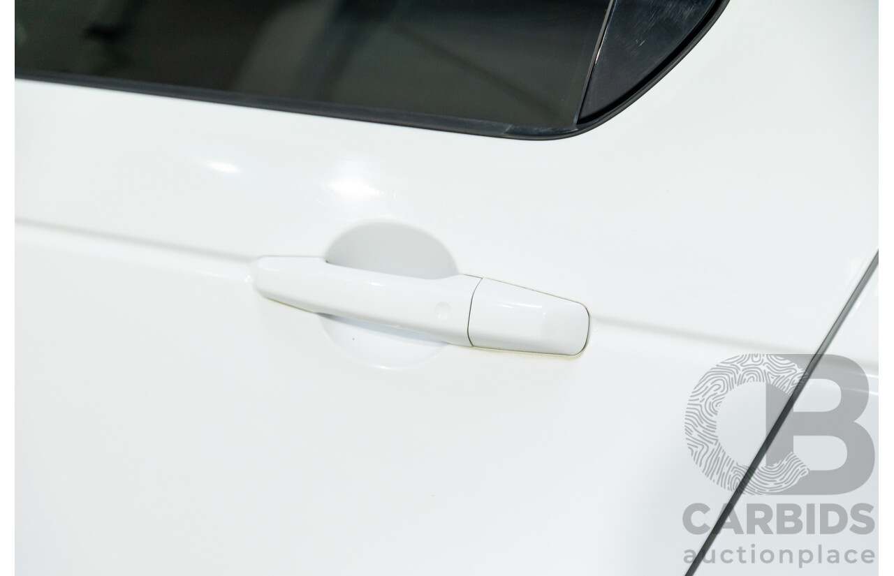 01/2018 Land Rover Discovery Sport Td4 HSE (132kW AWD) L550 MY18 4d Wagon Fuji White Turbo Diesel 2.0L - 7 Seater