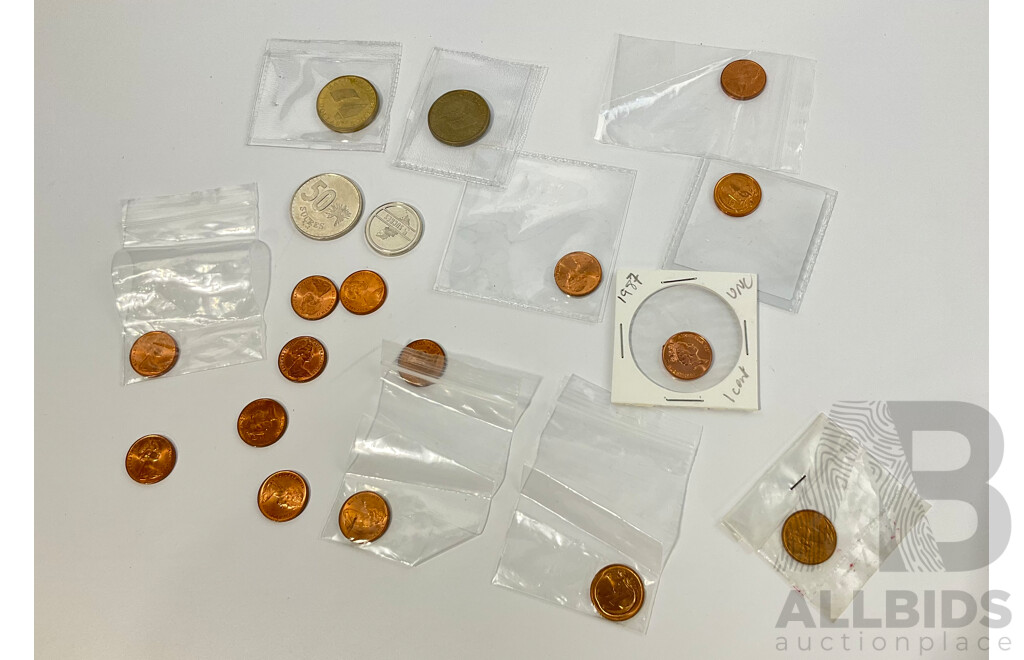 Australian UNC/High Grade One Cent Coins, Examples Spanning 1974 to 1990, Two 2005 One Dollar Coins, Making a Difference, Ecuador Five and Fifty Sucres Coins
