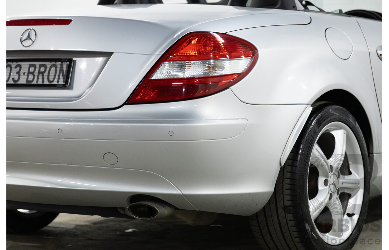 5/2007 Mercedes-Benz SLK 280 R171 07 Upgrade 2d Convertible Iridium Silver Metallic V6 3.0L