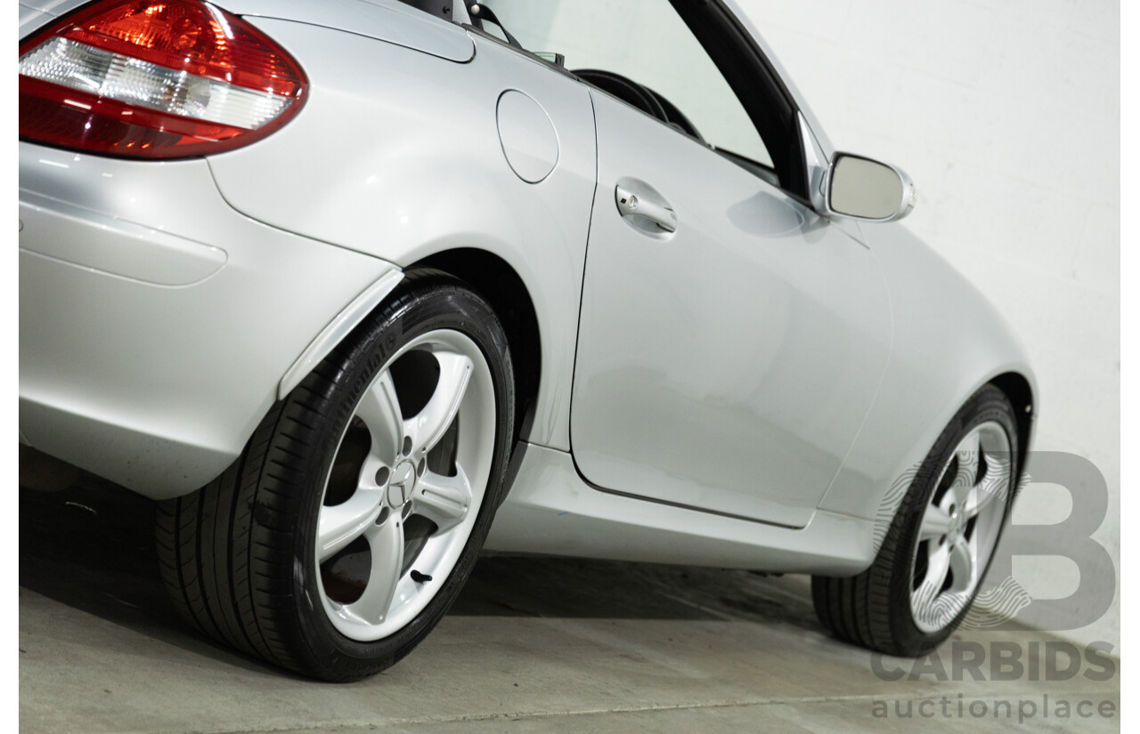 5/2007 Mercedes-Benz SLK 280 R171 07 Upgrade 2d Convertible Iridium Silver Metallic V6 3.0L