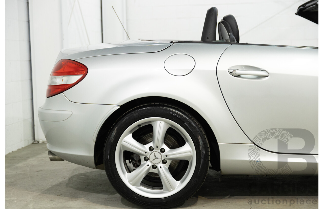 5/2007 Mercedes-Benz SLK 280 R171 07 Upgrade 2d Convertible Iridium Silver Metallic V6 3.0L
