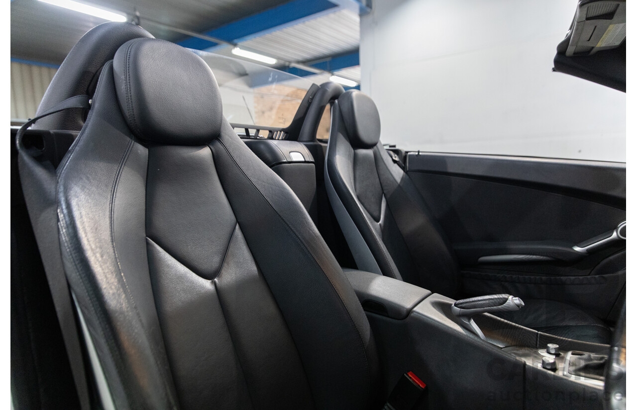 5/2007 Mercedes-Benz SLK 280 R171 07 Upgrade 2d Convertible Iridium Silver Metallic V6 3.0L