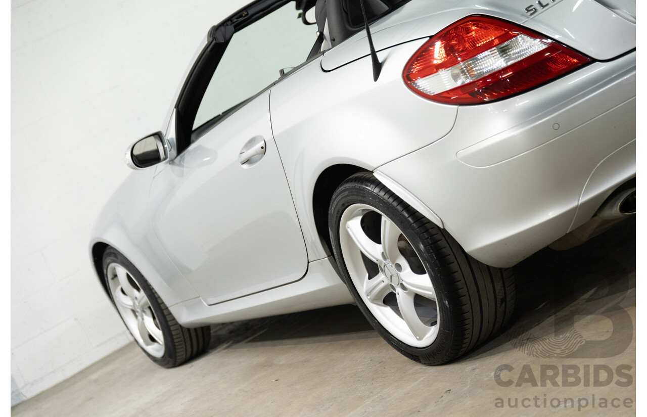 5/2007 Mercedes-Benz SLK 280 R171 07 Upgrade 2d Convertible Iridium Silver Metallic V6 3.0L