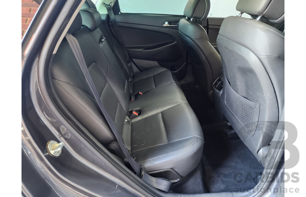 10/2015 Hyundai Tucson Highlander (awd) TLE 4d Wagon Grey 2.0L