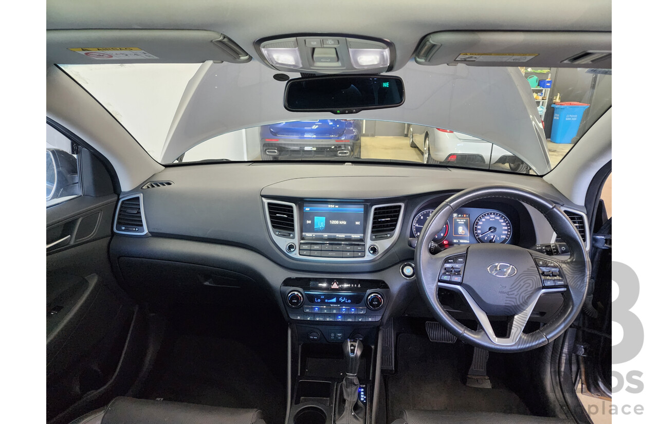 10/2015 Hyundai Tucson Highlander (awd) TLE 4d Wagon Grey 2.0L