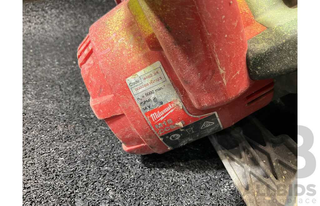 MILWAUKEE FUEL 18V Circular Saw (M18 CCS55)