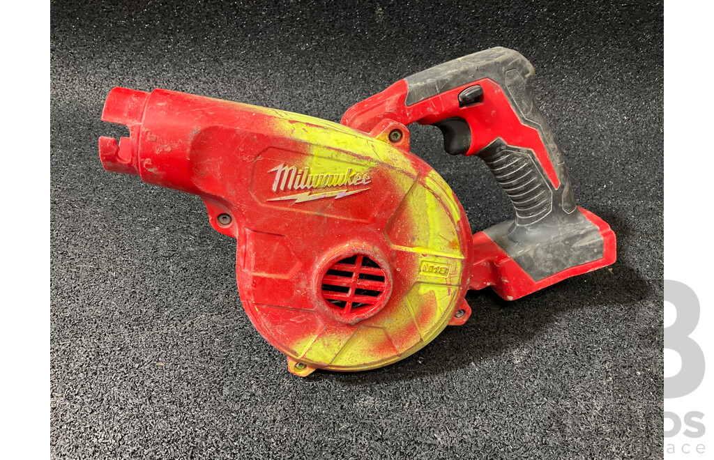 MILWAUKEE FUEL 18V Reciprocating Saw (M18 FHZ) and Compact Blower (M18 BBL) - Lot of 2