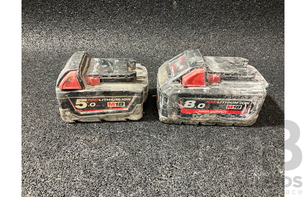 MILWAUKEE 18V 5.0Ah and 8.0Ah Batterie - Lot of 2