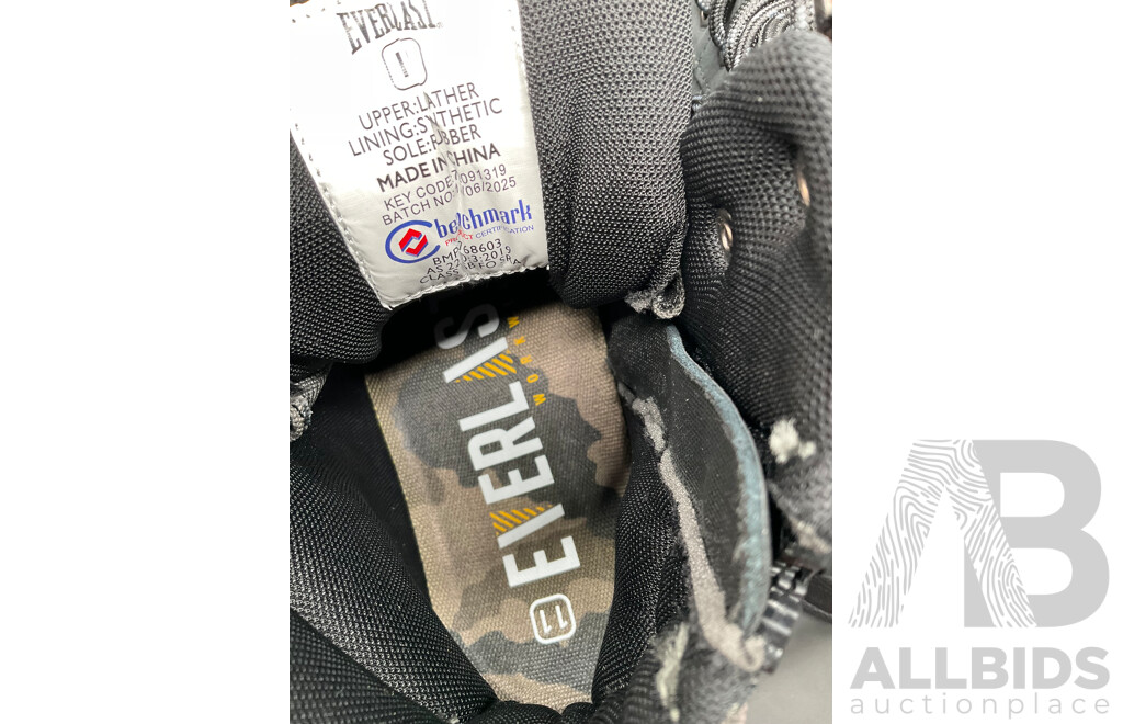 EVERLAST Workwear Boots Size 11 and Screwdriver Set