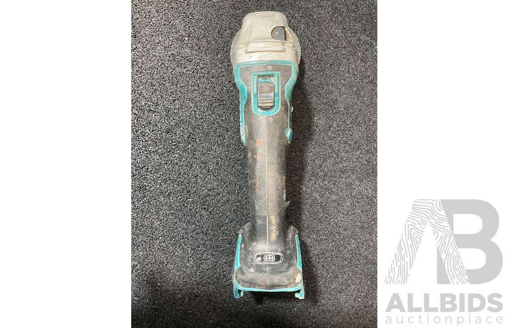 MAKITA 18V LXT Angle Grinder (DGA504) with 5.0Ah Battery - Lot of 2