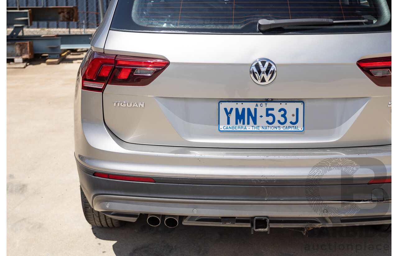 01/2017 Volkswagen Tiguan 110 TDI Comfortline (AWD) 5NA 4D Wagon Tungsten Silver Metallic Turbo Diesel 2.0L
