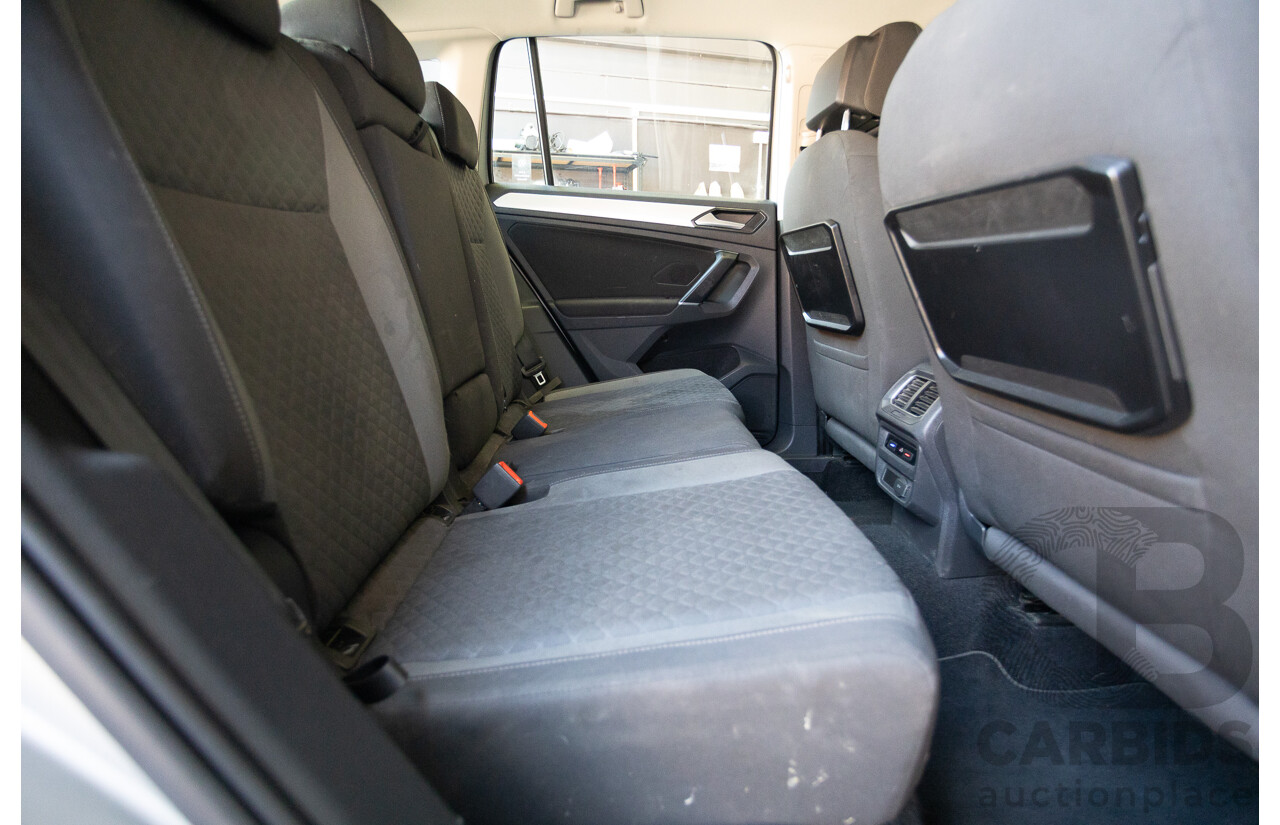 01/2017 Volkswagen Tiguan 110 TDI Comfortline (AWD) 5NA 4D Wagon Tungsten Silver Metallic Turbo Diesel 2.0L