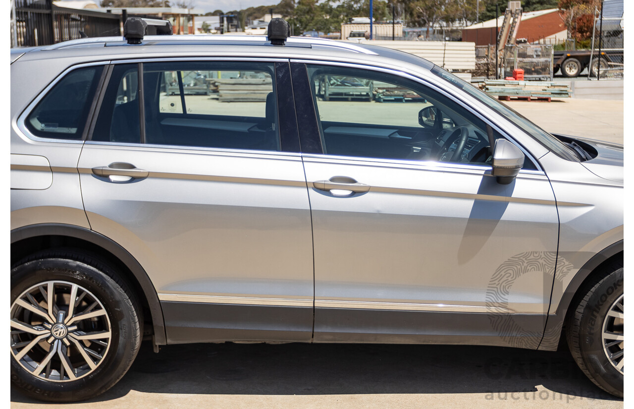 01/2017 Volkswagen Tiguan 110 TDI Comfortline (AWD) 5NA 4D Wagon Tungsten Silver Metallic Turbo Diesel 2.0L