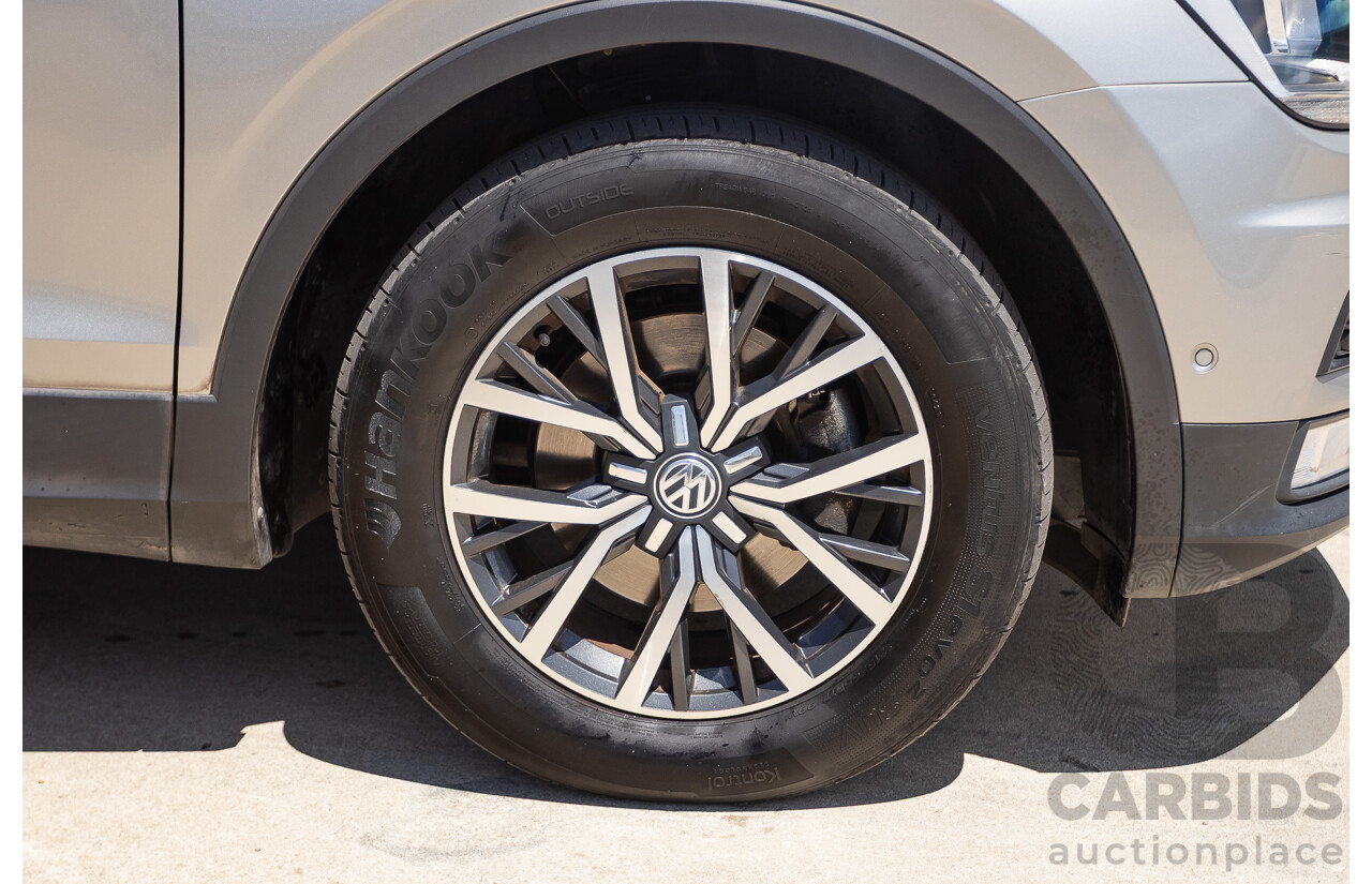 01/2017 Volkswagen Tiguan 110 TDI Comfortline (AWD) 5NA 4D Wagon Tungsten Silver Metallic Turbo Diesel 2.0L