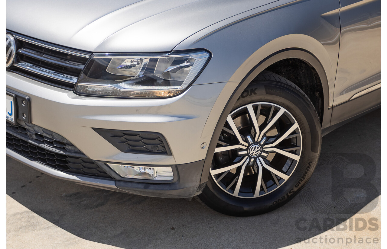 01/2017 Volkswagen Tiguan 110 TDI Comfortline (AWD) 5NA 4D Wagon Tungsten Silver Metallic Turbo Diesel 2.0L