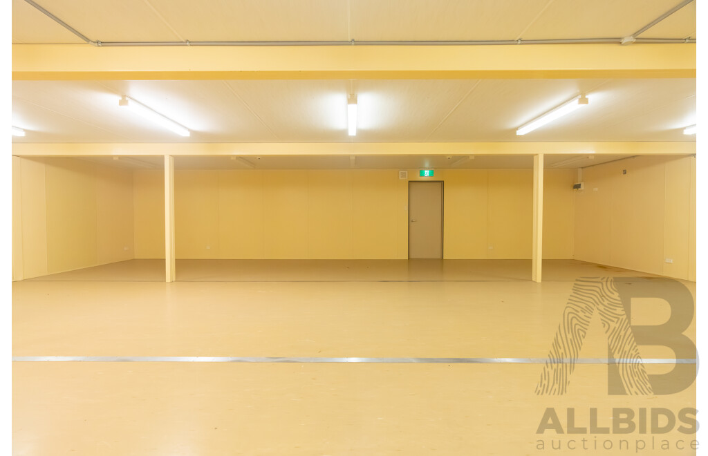 Quantity of 5 Bay's of AUSCO Modular Portable Site Shed's