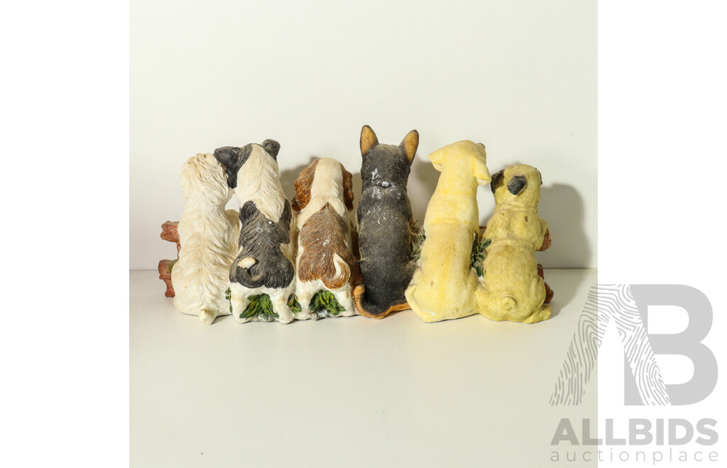 Resin Figurine Featuring 6 Dogs on Wall