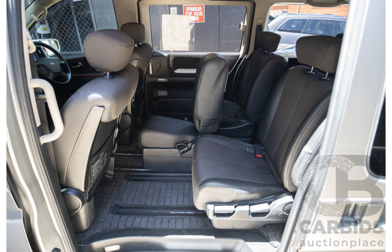 11/2004 Nissan Elgrand E51 Highway Star 4D Wagon Grey 3.5L - 4/2022 Import