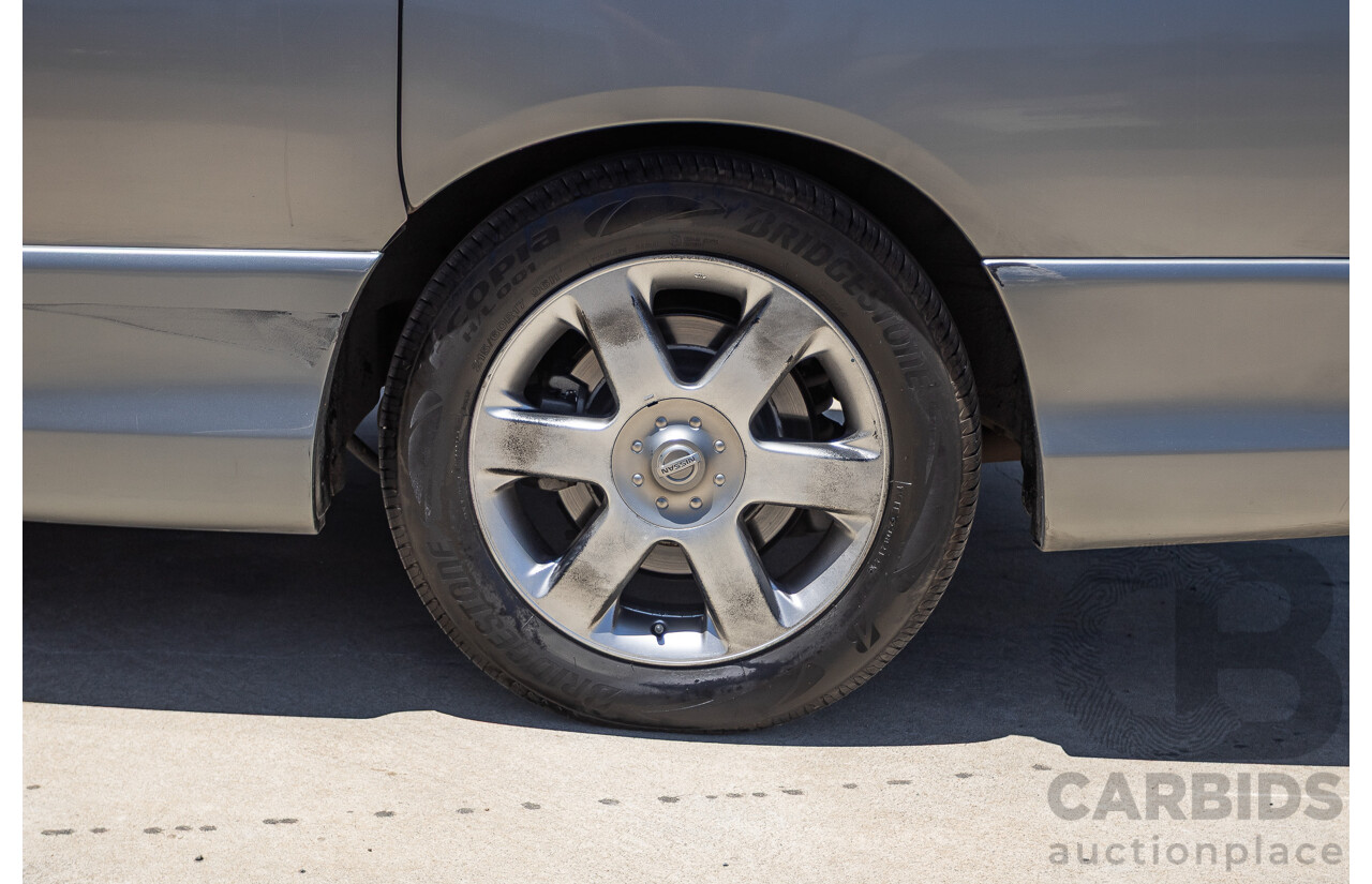 11/2004 Nissan Elgrand E51 Highway Star 4D Wagon Grey 3.5L - 4/2022 Import