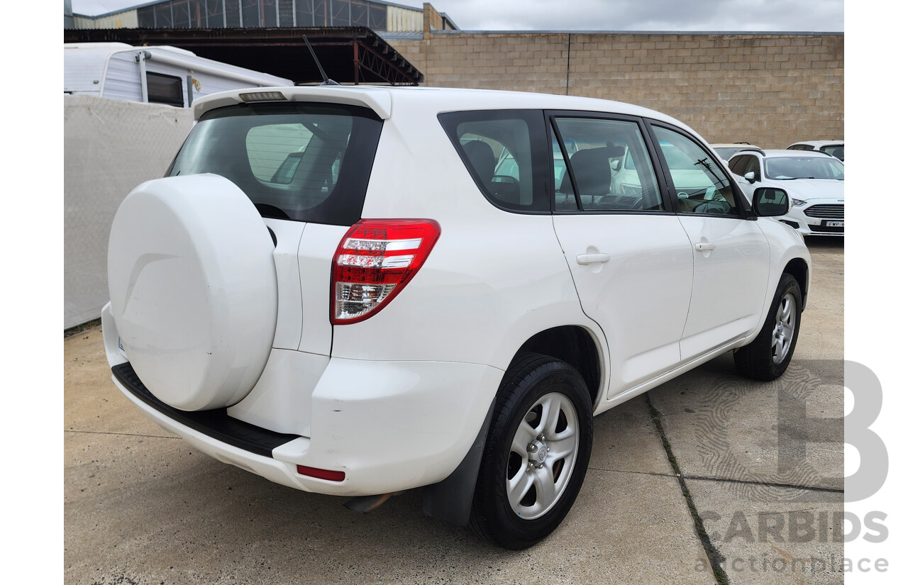 9/2009 Toyota Rav4 CV (4x4) ACA33R 08 UPGRADE 4d Wagon White 2.4L