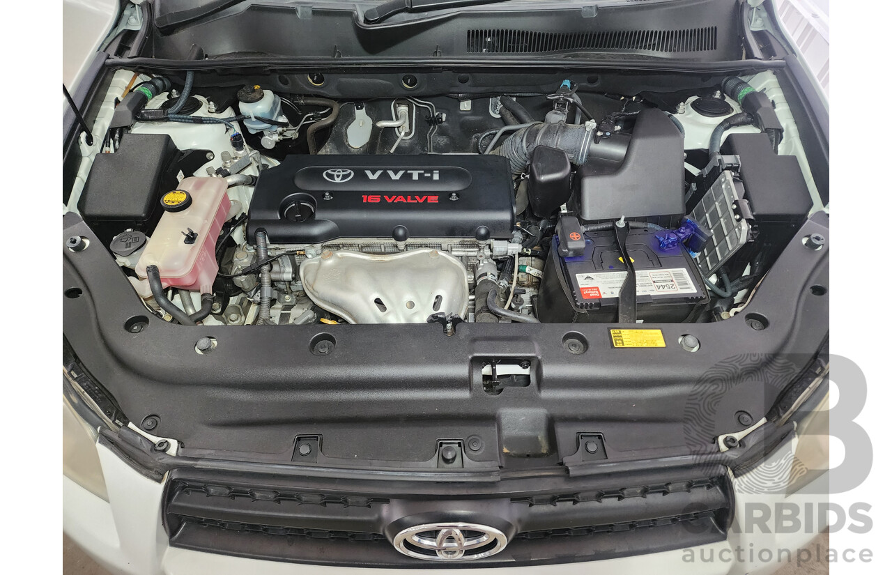 9/2009 Toyota Rav4 CV (4x4) ACA33R 08 UPGRADE 4d Wagon White 2.4L