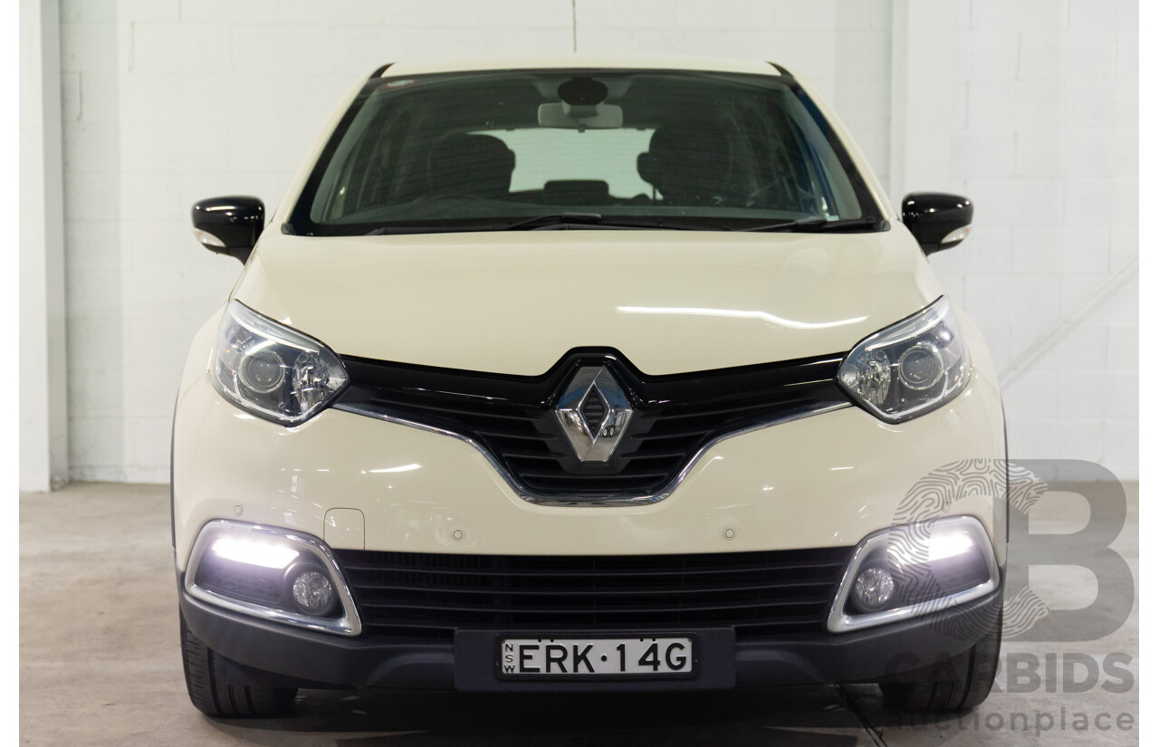 01/2016 Renault Captur Expression (FWD) J87 4d Wagon Ivory White Turbo 1.2L