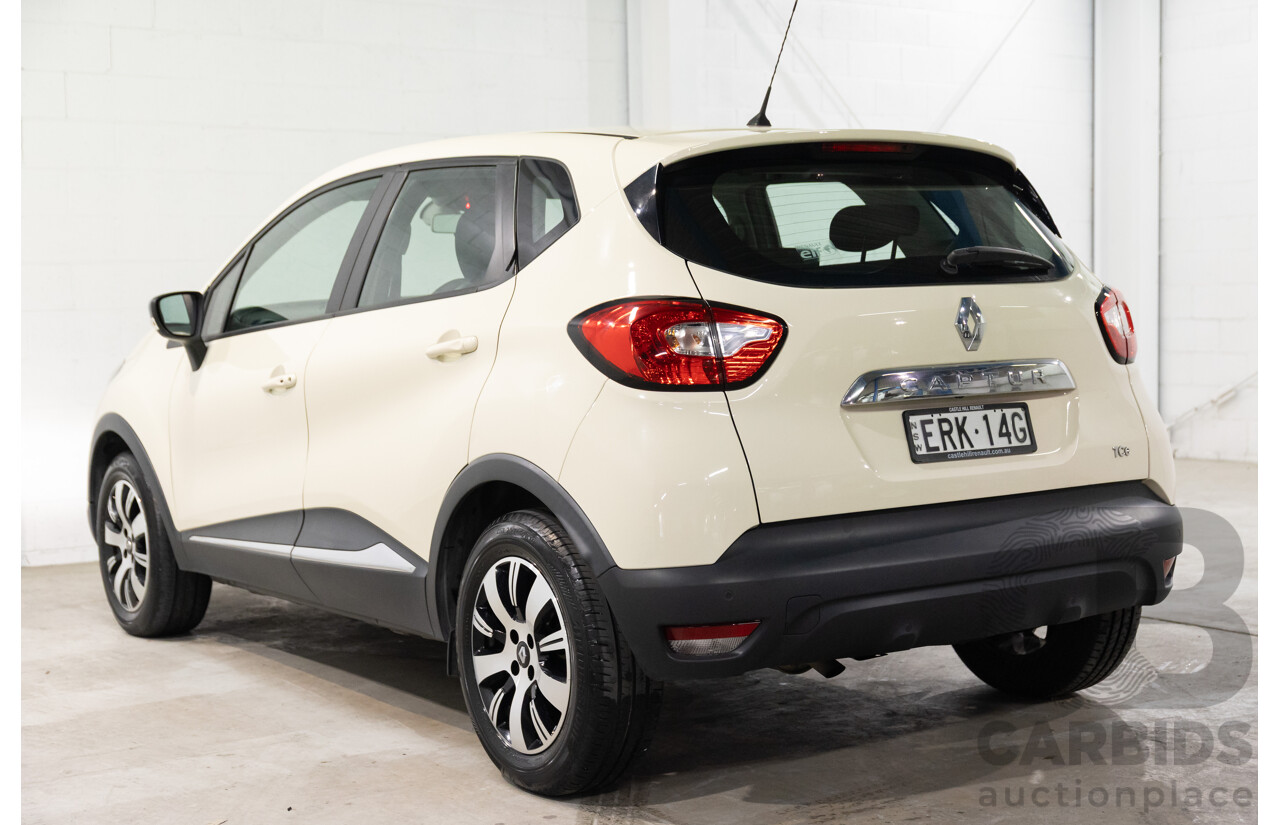 01/2016 Renault Captur Expression (FWD) J87 4d Wagon Ivory White Turbo 1.2L