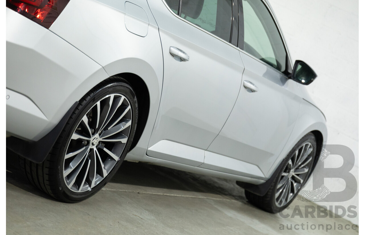 11/2016 Skoda Superb 206 TSI (4x4) NP MY17 4d Sedan Brilliant Silver Metallic Turbo 2.0L