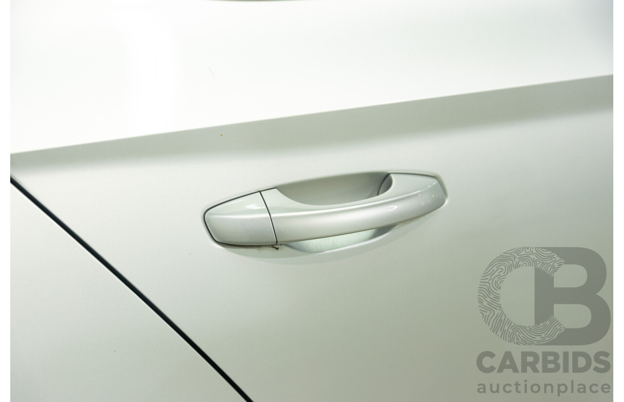 11/2016 Skoda Superb 206 TSI (4x4) NP MY17 4d Sedan Brilliant Silver Metallic Turbo 2.0L