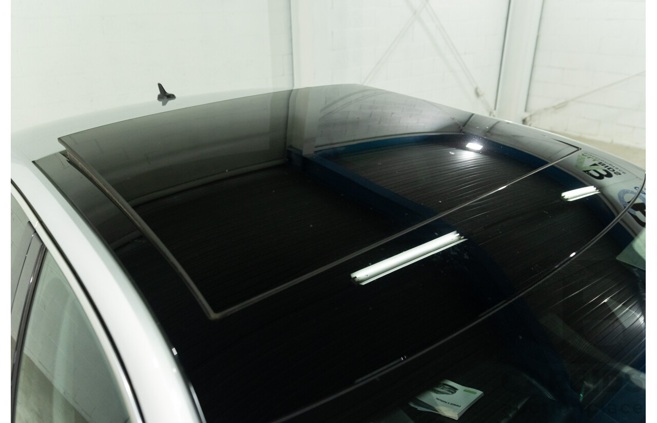 11/2016 Skoda Superb 206 TSI (4x4) NP MY17 4d Sedan Brilliant Silver Metallic Turbo 2.0L