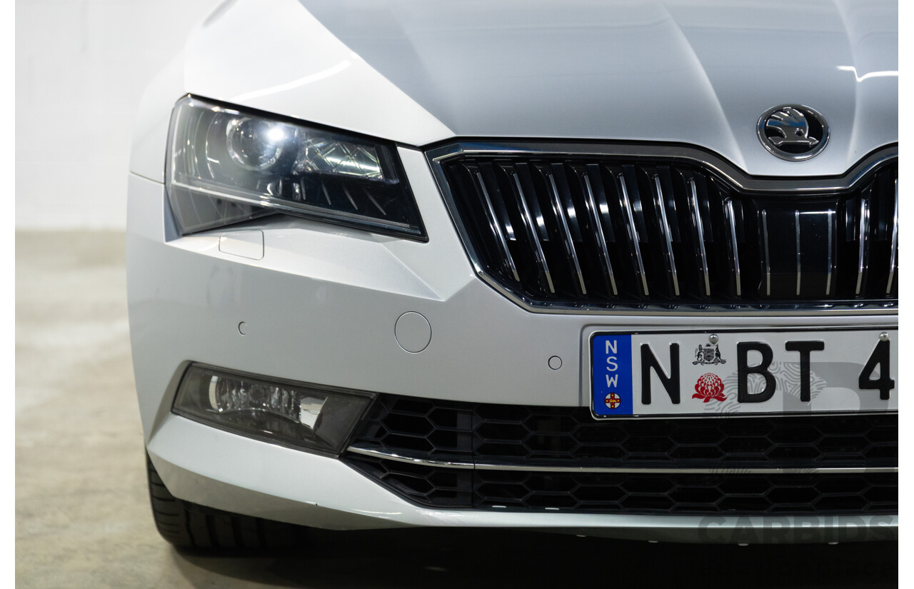 11/2016 Skoda Superb 206 TSI (4x4) NP MY17 4d Sedan Brilliant Silver Metallic Turbo 2.0L