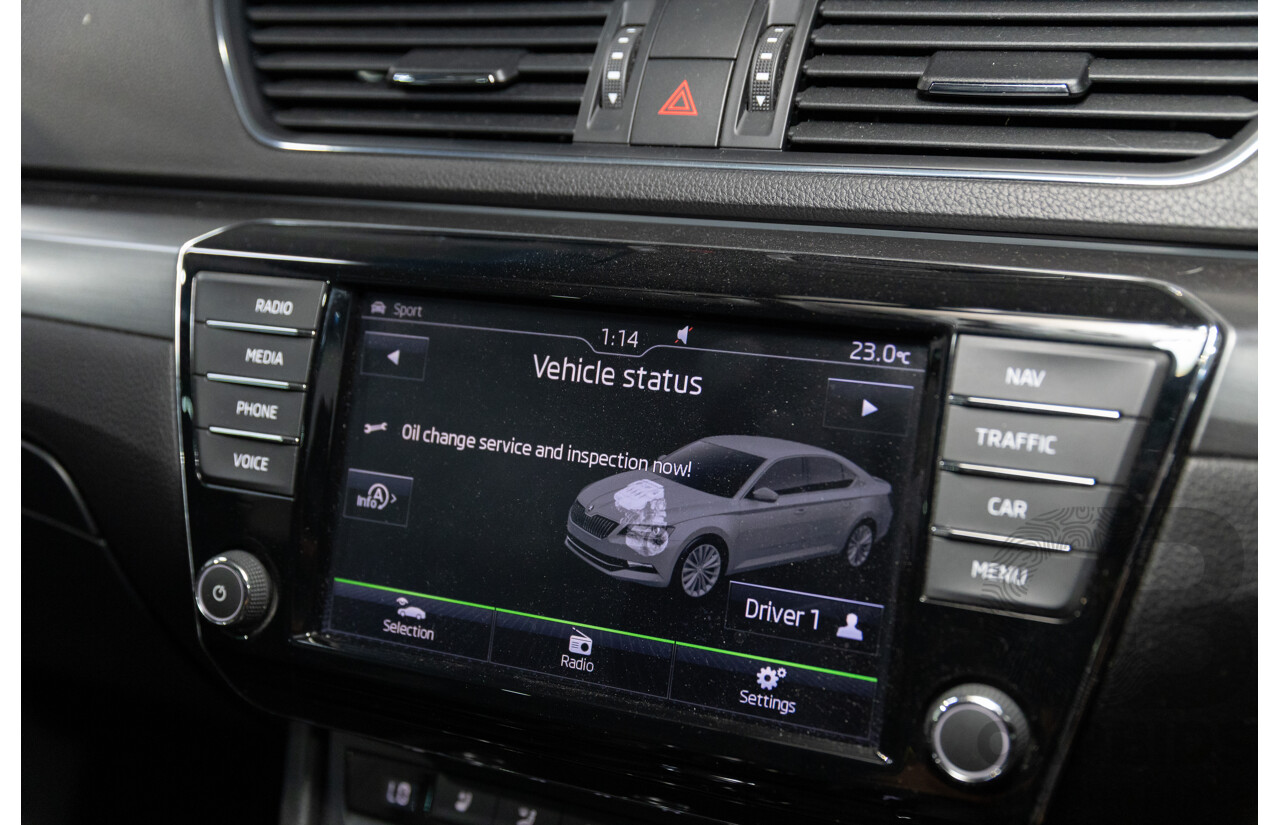 11/2016 Skoda Superb 206 TSI (4x4) NP MY17 4d Sedan Brilliant Silver Metallic Turbo 2.0L