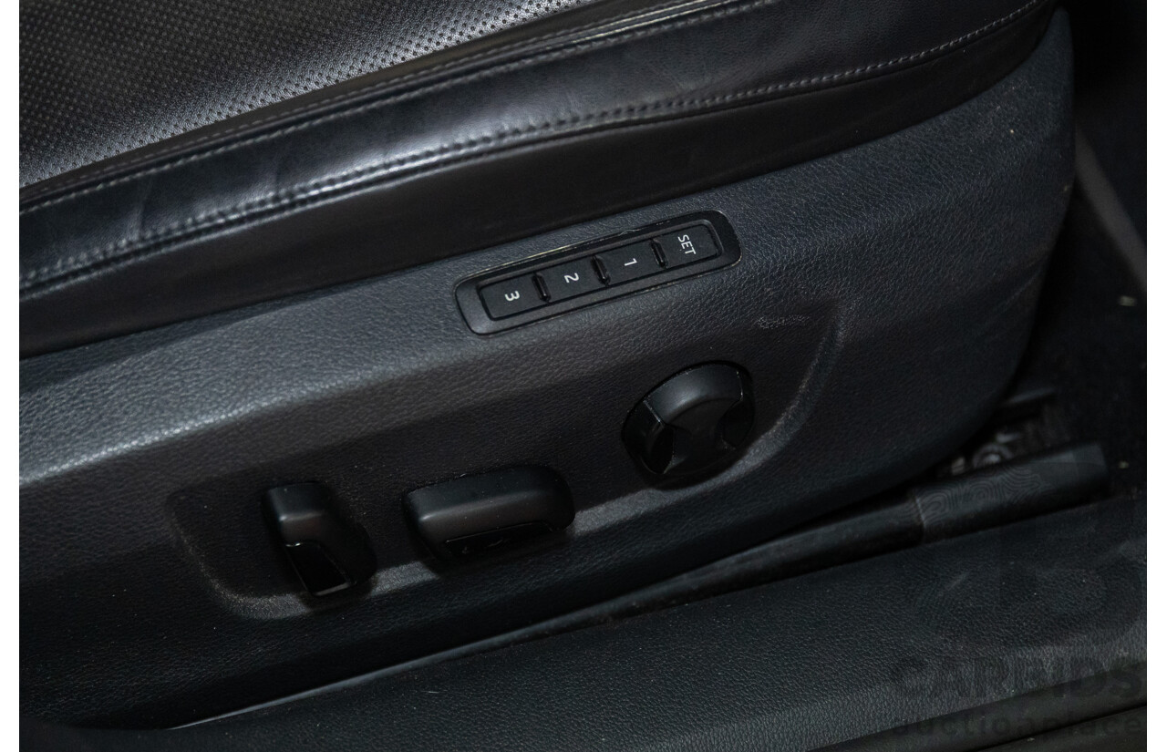 11/2016 Skoda Superb 206 TSI (4x4) NP MY17 4d Sedan Brilliant Silver Metallic Turbo 2.0L