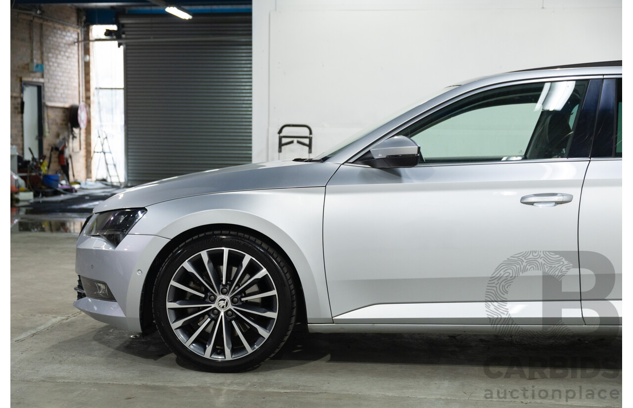 11/2016 Skoda Superb 206 TSI (4x4) NP MY17 4d Sedan Brilliant Silver Metallic Turbo 2.0L