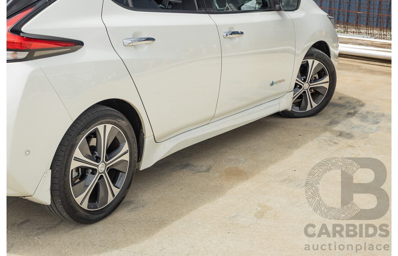 02/2018 Nissan Leaf ZE1 5d Hatchback Ivory Pearl /Dark Blue Pearl Dedicated Electric EV AC110kW - 07/21 Import