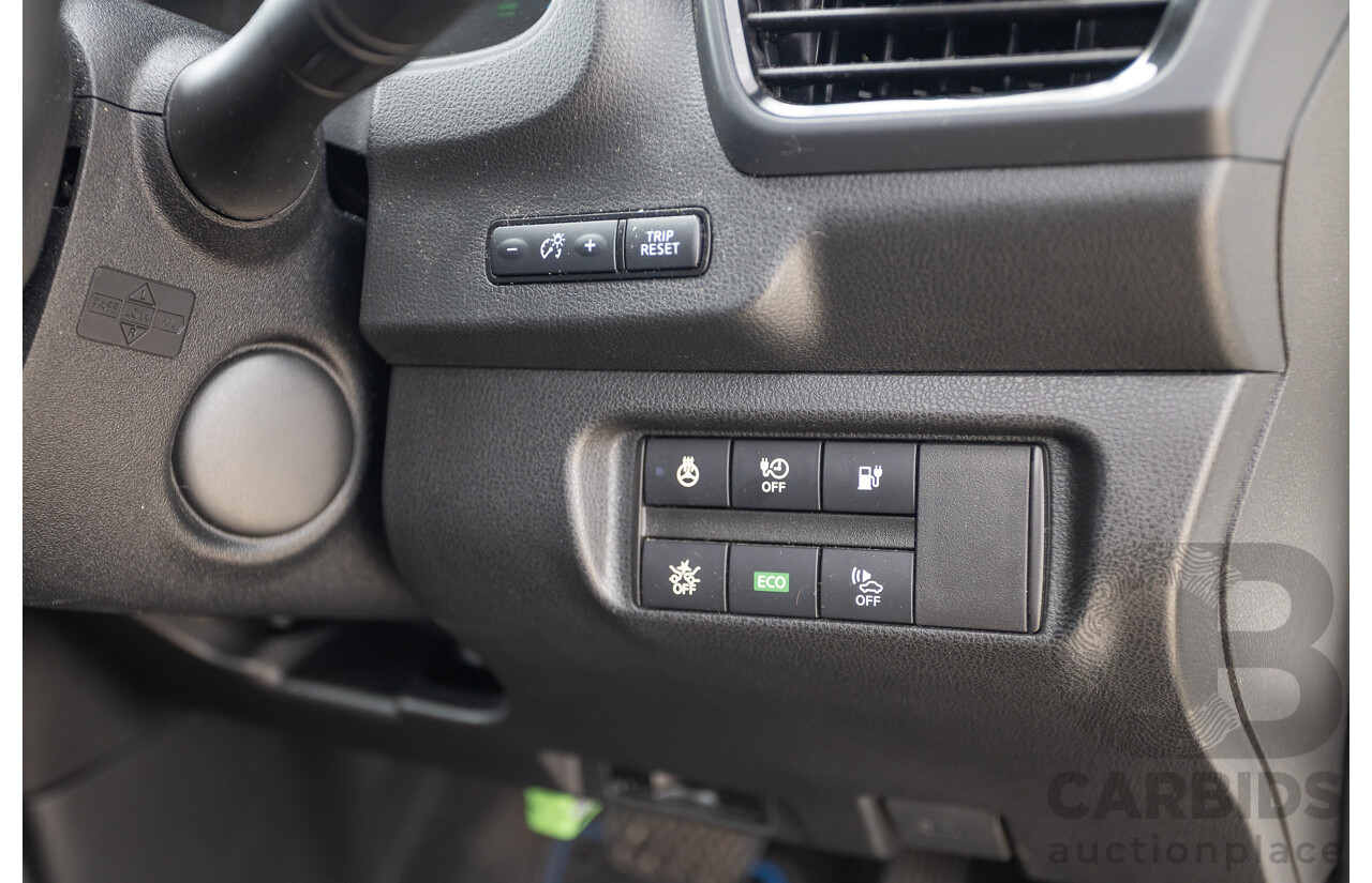 02/2018 Nissan Leaf ZE1 5d Hatchback Ivory Pearl /Dark Blue Pearl Dedicated Electric EV AC110kW - 07/21 Import