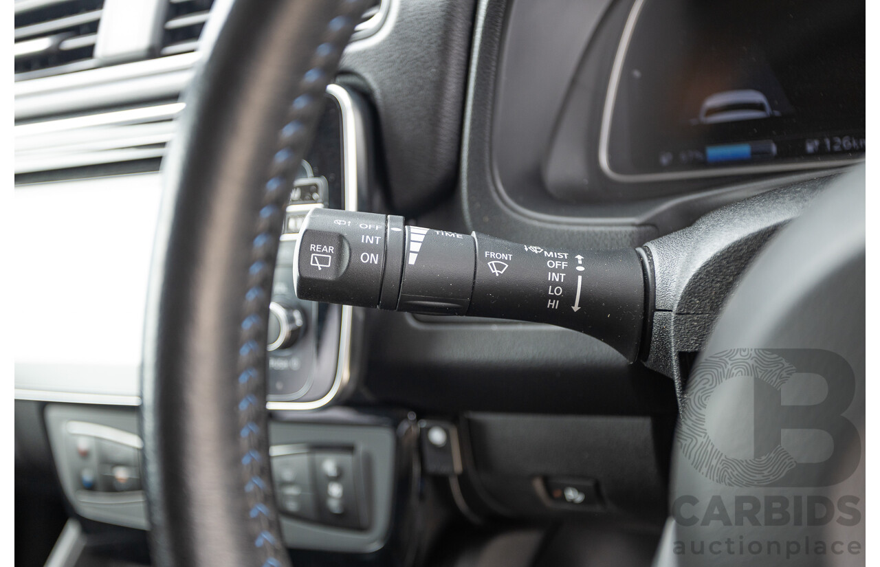 02/2018 Nissan Leaf ZE1 5d Hatchback Ivory Pearl /Dark Blue Pearl Dedicated Electric EV AC110kW - 07/21 Import