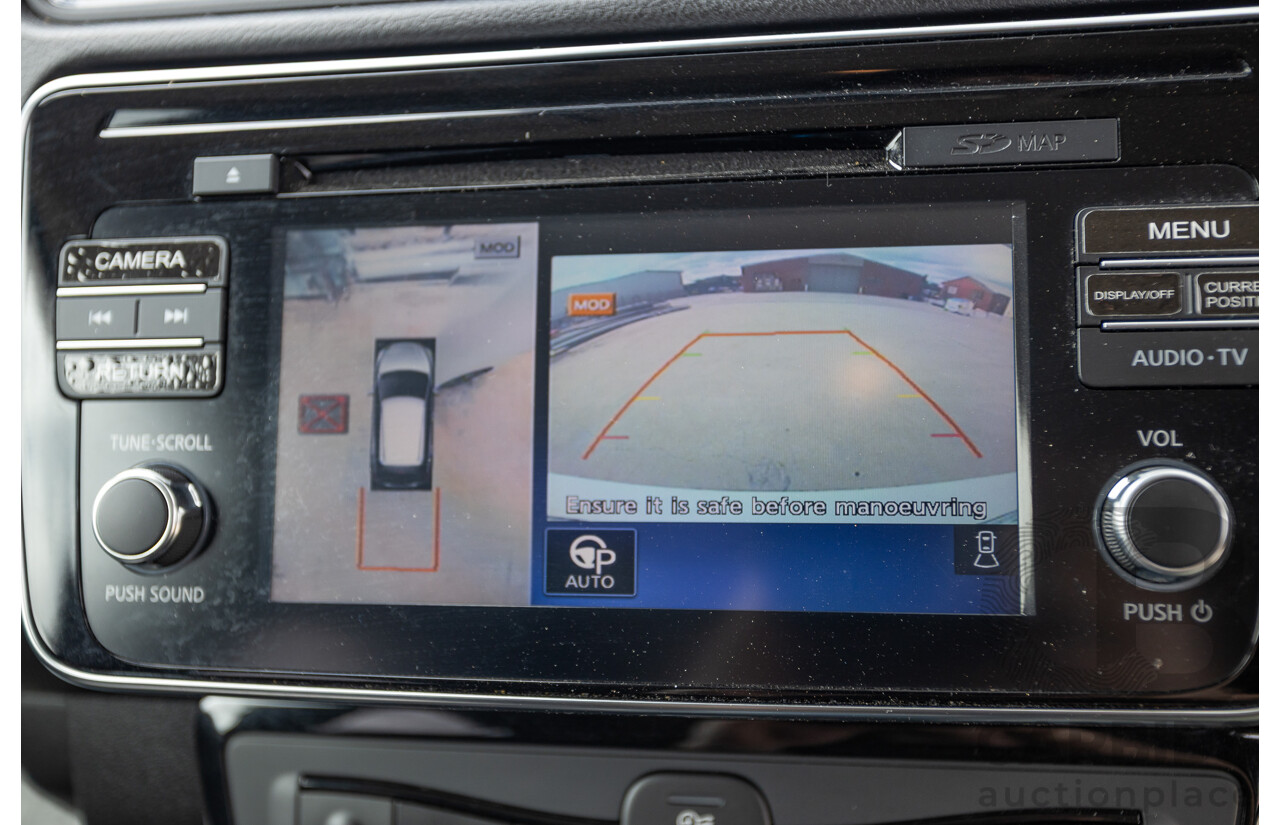 02/2018 Nissan Leaf ZE1 5d Hatchback Ivory Pearl /Dark Blue Pearl Dedicated Electric EV AC110kW - 07/21 Import