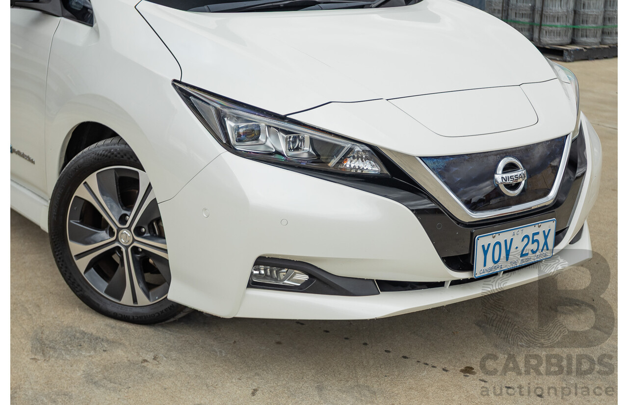 02/2018 Nissan Leaf ZE1 5d Hatchback Ivory Pearl /Dark Blue Pearl Dedicated Electric EV AC110kW - 07/21 Import