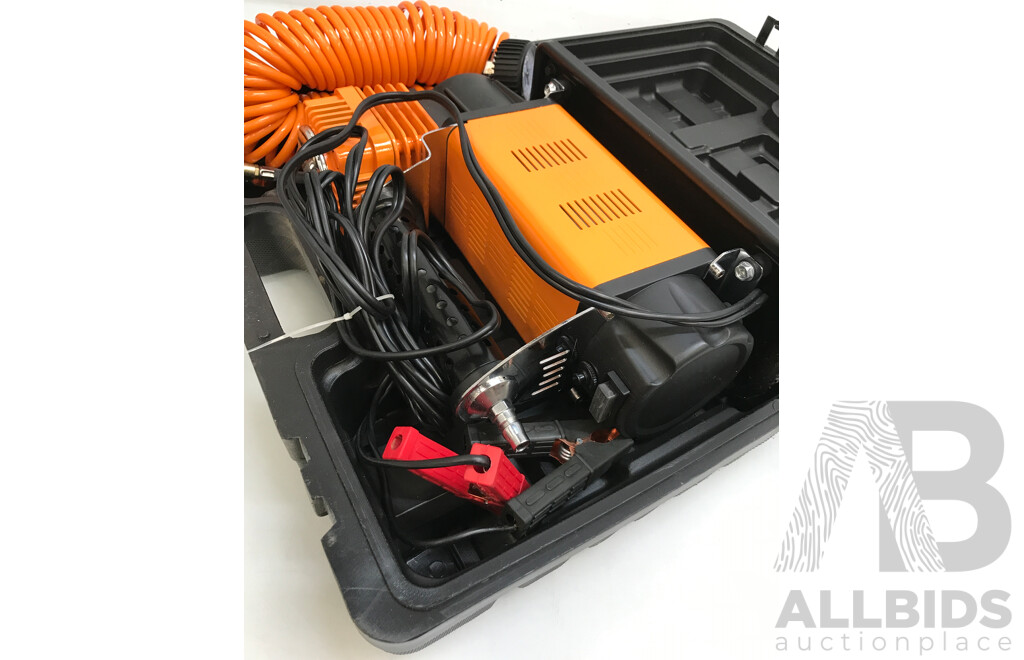Maxi Trac 12V 160LPM Heavy Duty Air Compressor