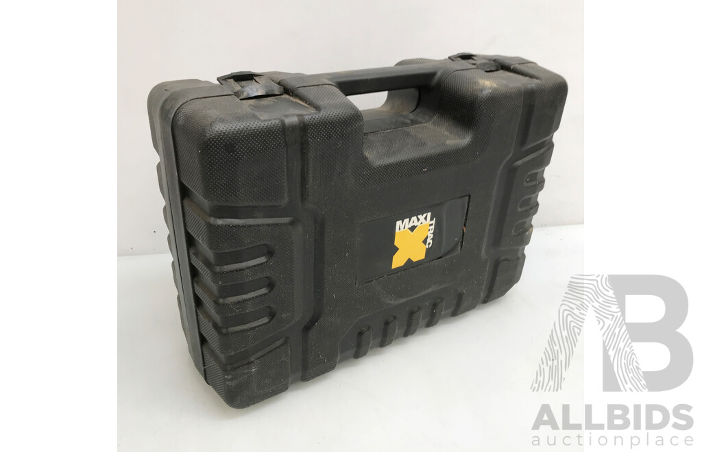 Maxi Trac 12V 160LPM Heavy Duty Air Compressor