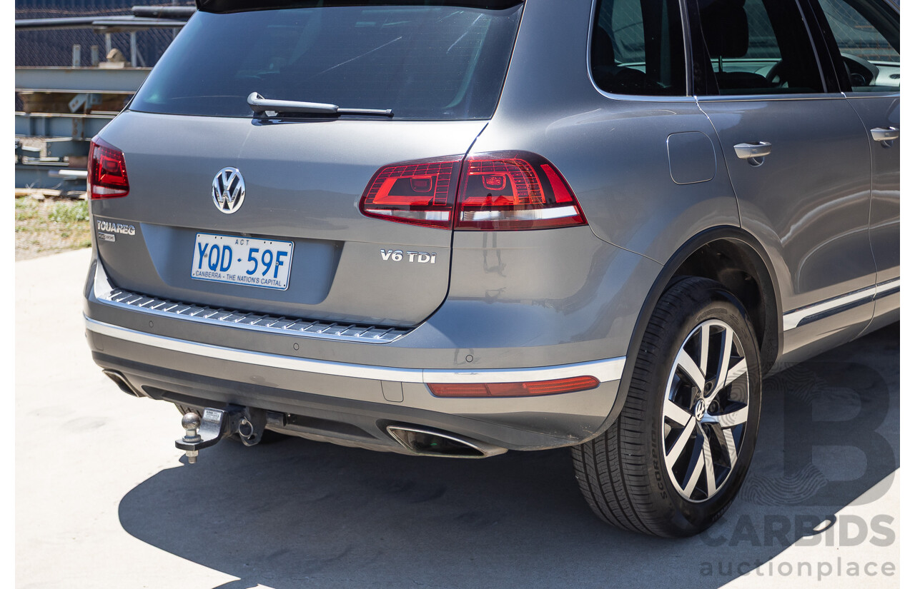 11/2017 Volkswagen Touareg 150 TDI Monochrome (AWD) 7P MY18 4D Wagon Canyon Grey Turbo Diesel 3.0L