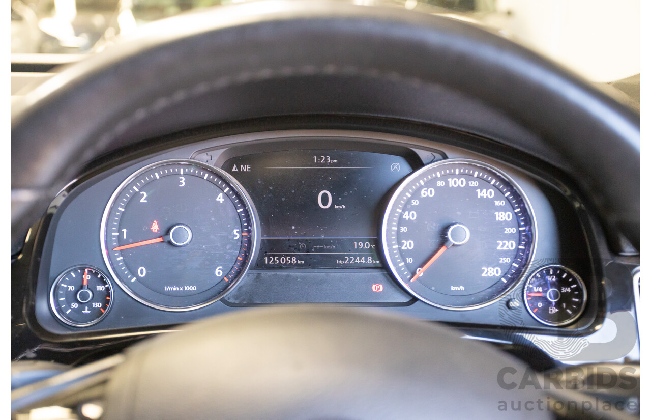 11/2017 Volkswagen Touareg 150 TDI Monochrome (AWD) 7P MY18 4D Wagon Canyon Grey Turbo Diesel 3.0L