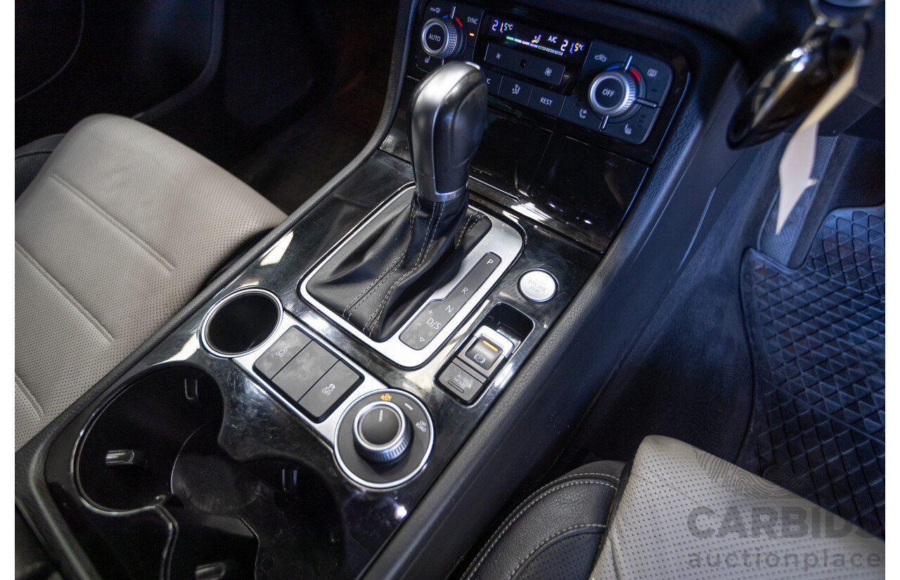 11/2017 Volkswagen Touareg 150 TDI Monochrome (AWD) 7P MY18 4D Wagon Canyon Grey Turbo Diesel 3.0L