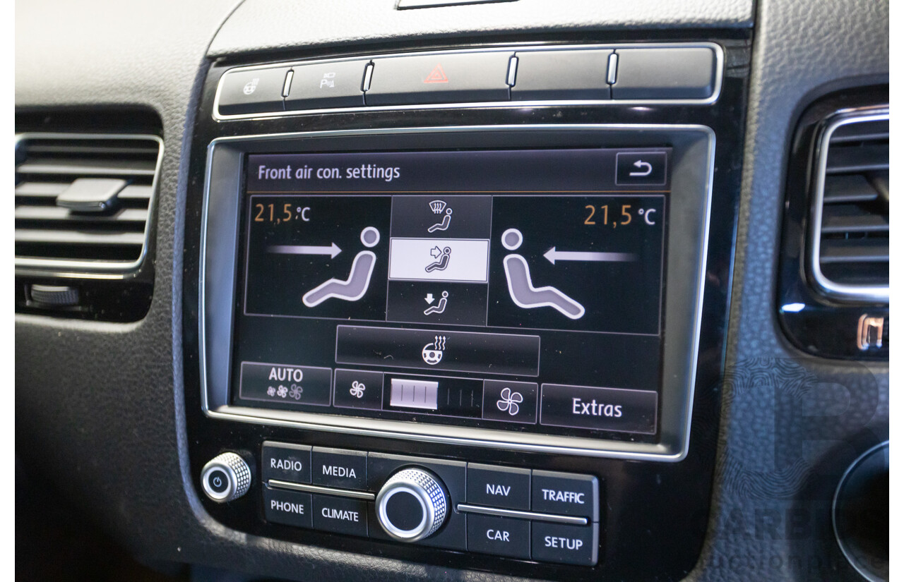 11/2017 Volkswagen Touareg 150 TDI Monochrome (AWD) 7P MY18 4D Wagon Canyon Grey Turbo Diesel 3.0L