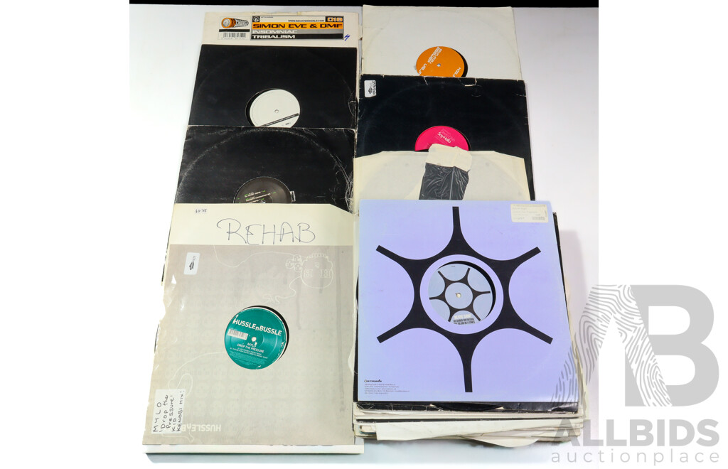 Collection of Approx 35 Early Electronic Dance Music 12-Inch Singles Including Underworld, Deep Dish, Dimitri From Paris, Dubtribe Sound System, Café del Mar & More